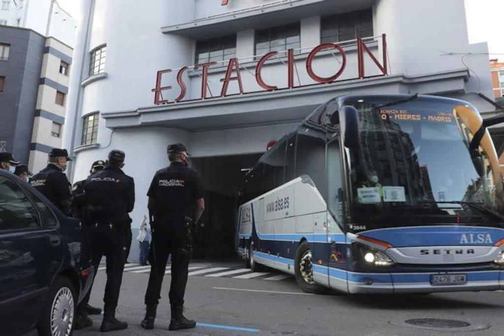 Espacioso 140 M2 Y Calidad A 250 Metros Playa Y Puerto Deportivo 5Hab 2 Banos Vut2917As Gijón Extérieur photo